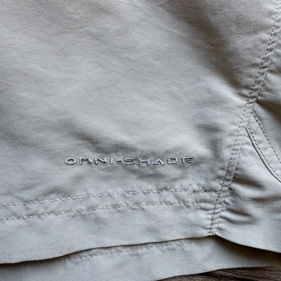 Columbia PFG Shorts Omni Shade Women's Sz Medium Outdoor Casual Tan - Picture 5 of 9